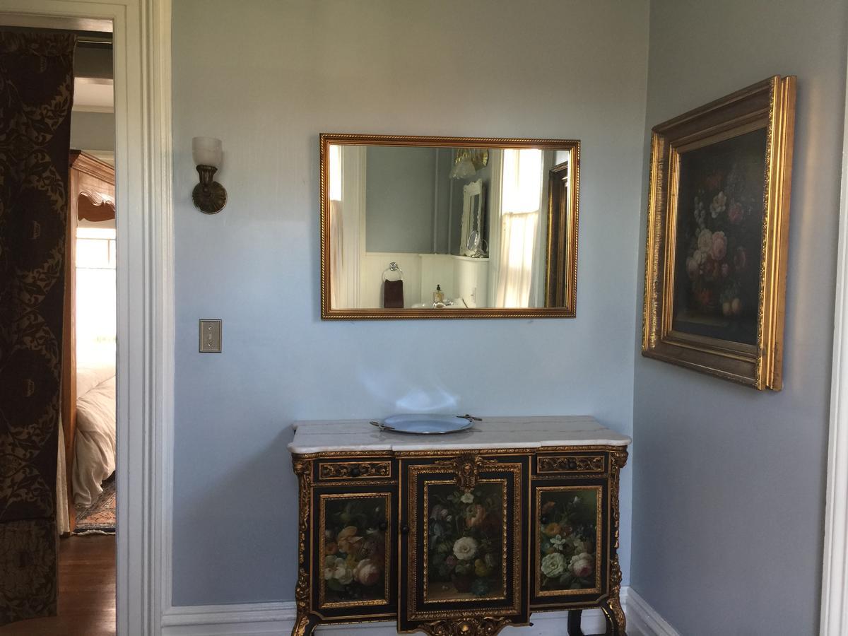 Hudson City Bed And Breakfast Bagian luar foto