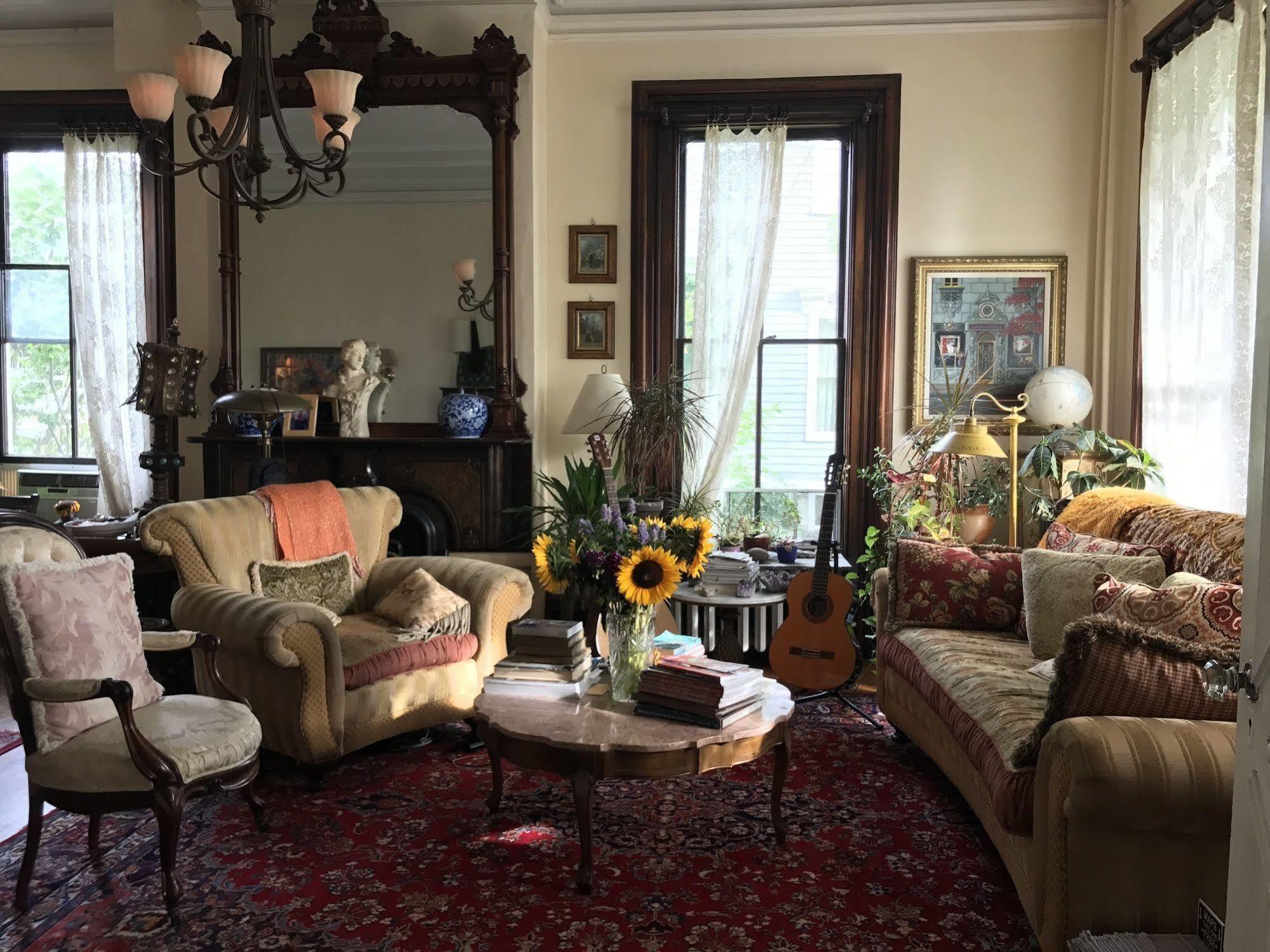 Hudson City Bed And Breakfast Bagian luar foto