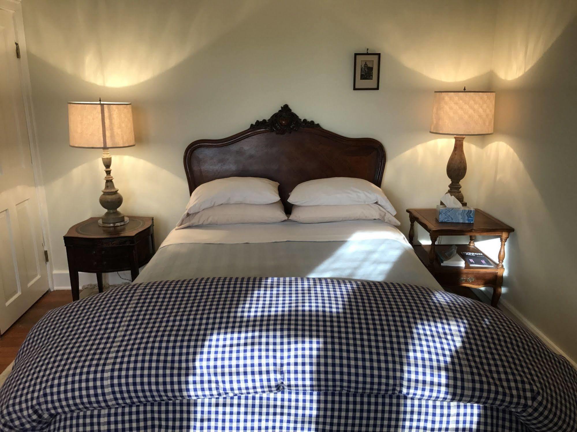 Hudson City Bed And Breakfast Bagian luar foto